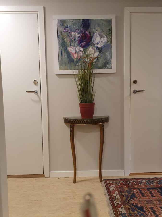Mangelgardens B&B Сёдерчёпинг Экстерьер фото